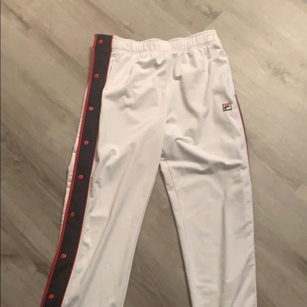Fila button down comfy pants!